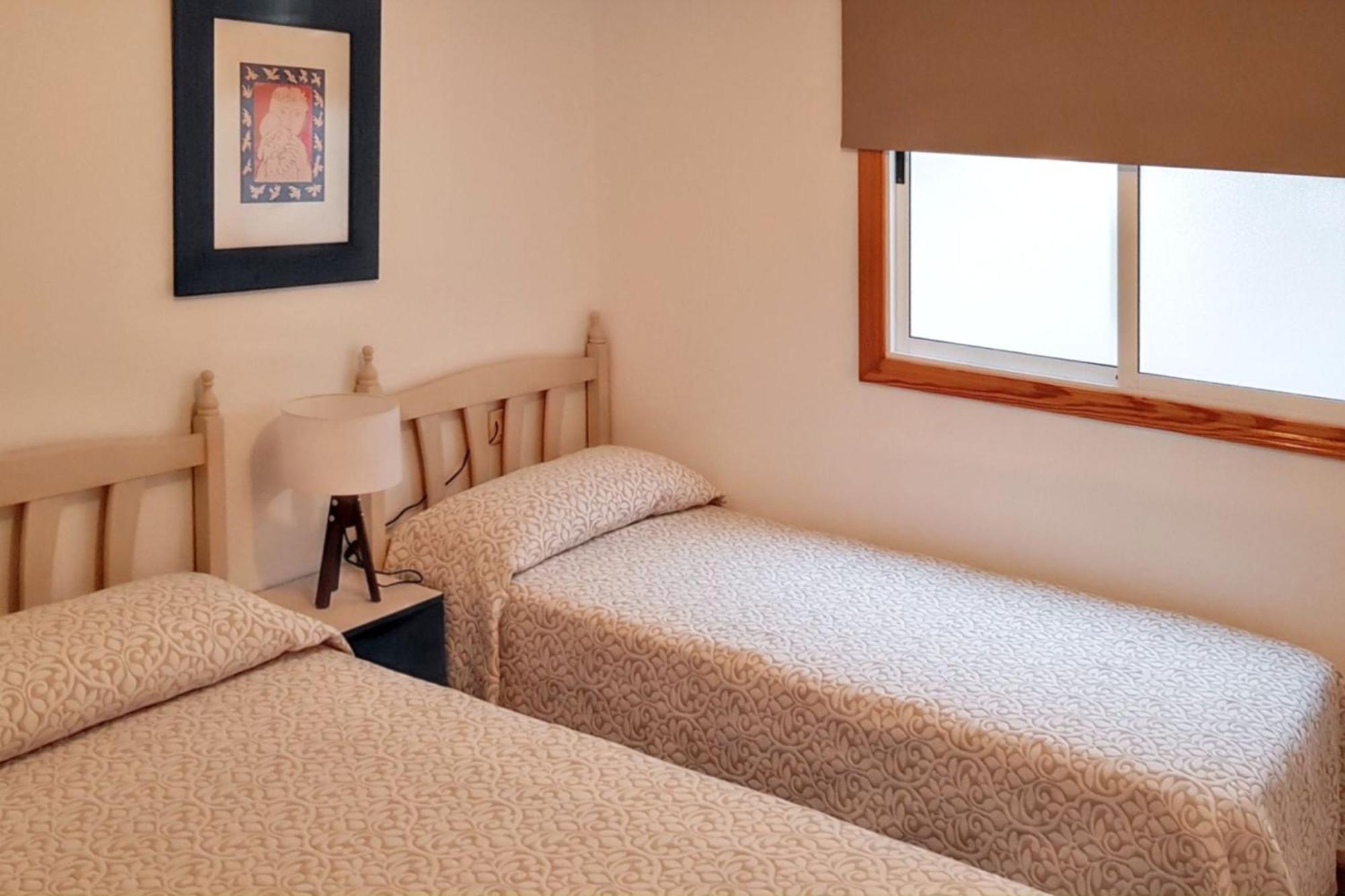 Coastal Terrace Apartment: 2BR with Wi-Fi near Puerto de Santiago Beach Exterior photo